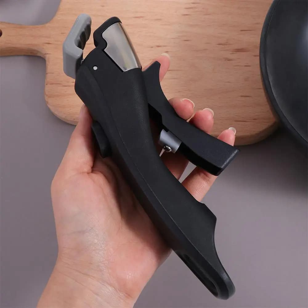 Universal Removable Anti-coating Handle for Pens and Panels, Ergonomic, Portable, Replacement with Clips