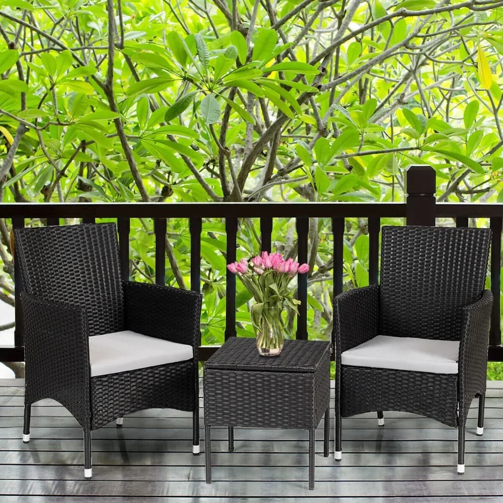 Set of 2 dining chairs in wicker and rattan for patio, black, with 2 pillow covers set
