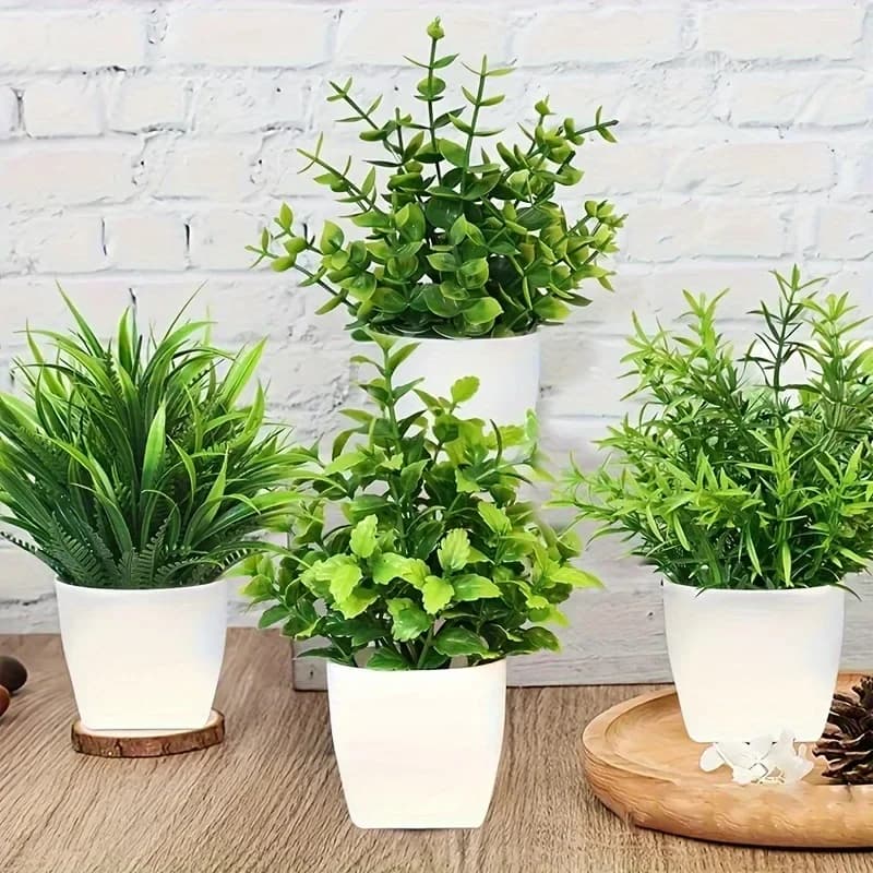 Mini Artificial Plants in OEM/ODM Vase Wholesale Eucalyptus Plant Sprayed Fake in Pots Home Plants for Home Office