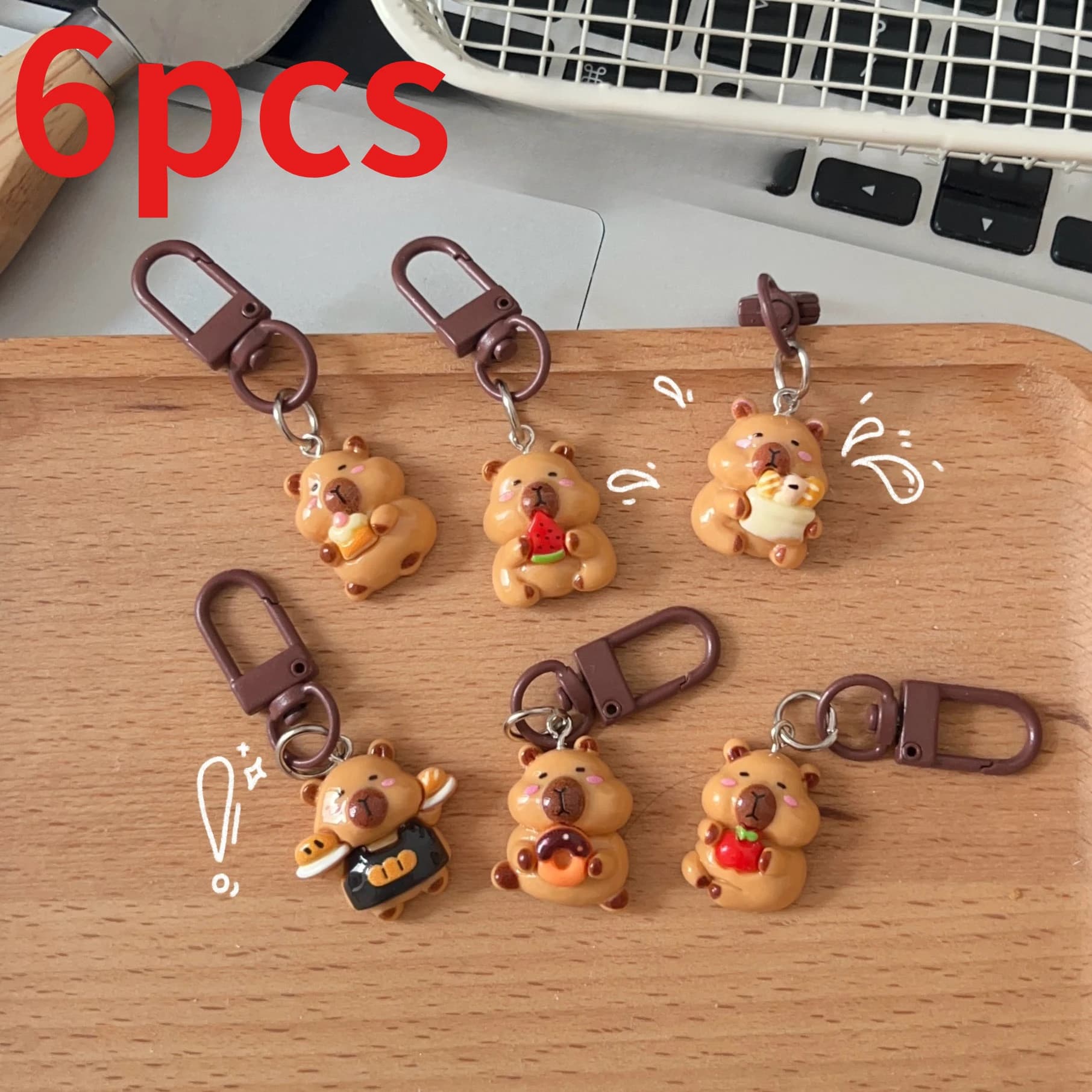 6 Pezzi Simpatici Portachiavi a Forma di Capibara, Ciondoli per Zaino da Ciclismo, Accessori per Chiavi e Telefono Cellulare, Stile 'Ugly Cute'