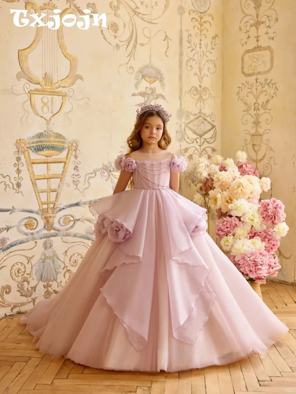 2026 Abito da principessa lilla per ragazze Abito da ballo in tulle con spalle scoperte rosa 3D Abito da ballo formale per spettacoli di fiori per bambini