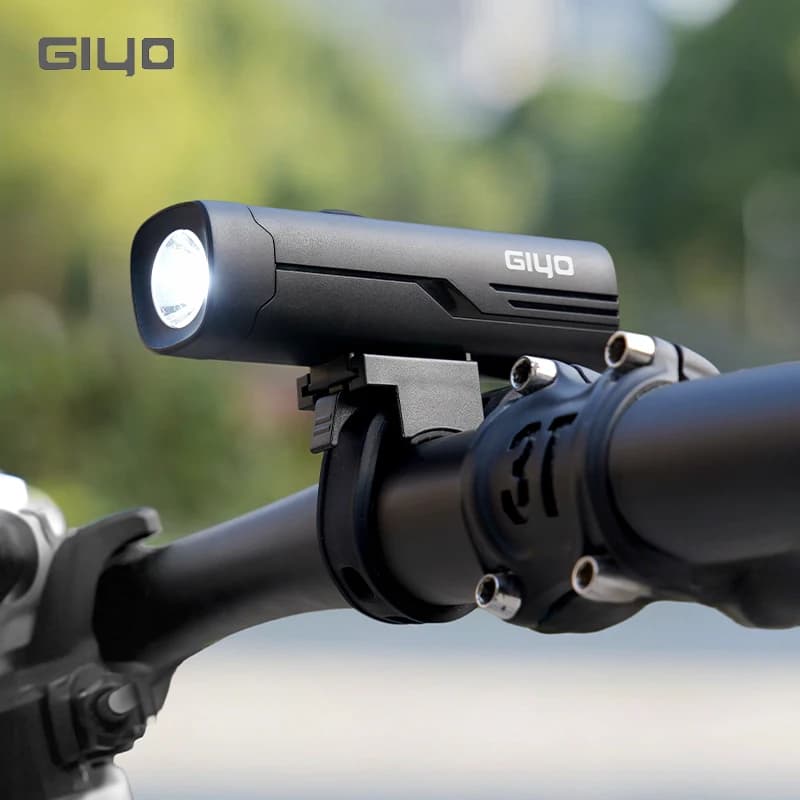 Luce per Bicicletta 400 Lumen, Faro da Bici 1800mAh, Impermeabile IP66, Ricaricabile USB-C, Facile da Installare, Accessori per Ciclismo