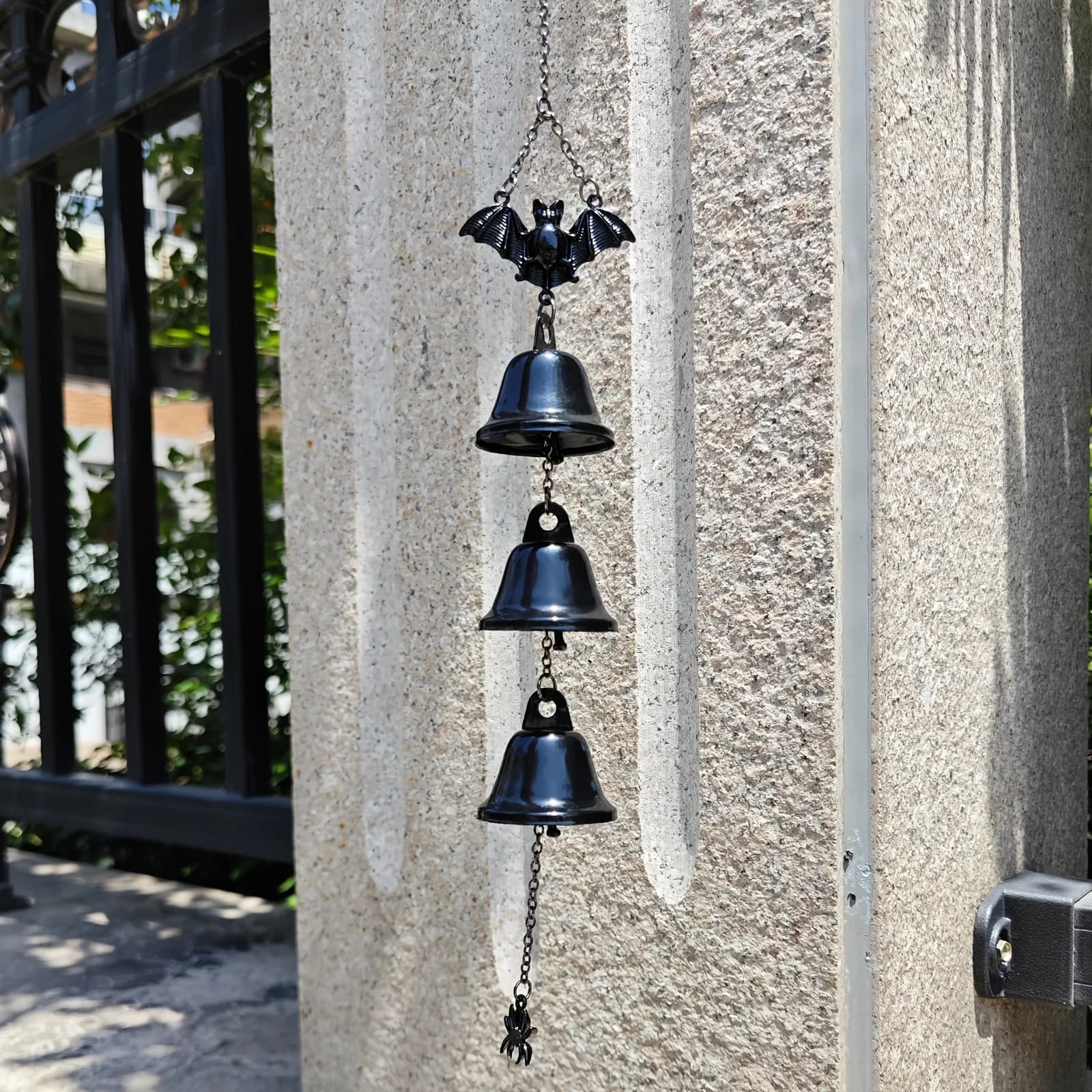 1/3pcs Gothic Bat Wind Chime with Spider Pendant -Black Metal Hanging Ornament,Dark Aesthetic Halloween Home, Garden Decoration