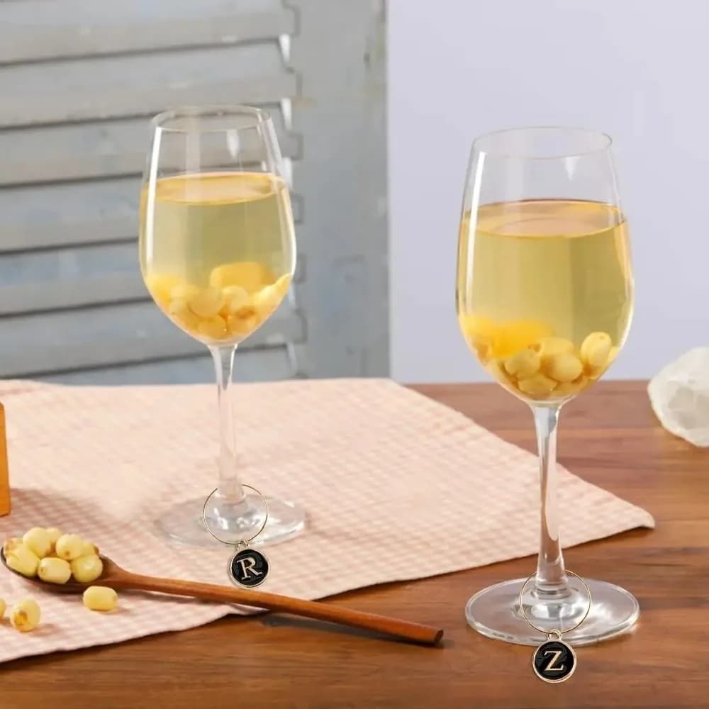 26 pezzi fai da te pennarelli per bicchieri da vino lettere ciondolo in metallo bicchiere da vino anelli di fascino etichettatura del vino cerchi per bicchieri da vino decorazioni per feste di nozze