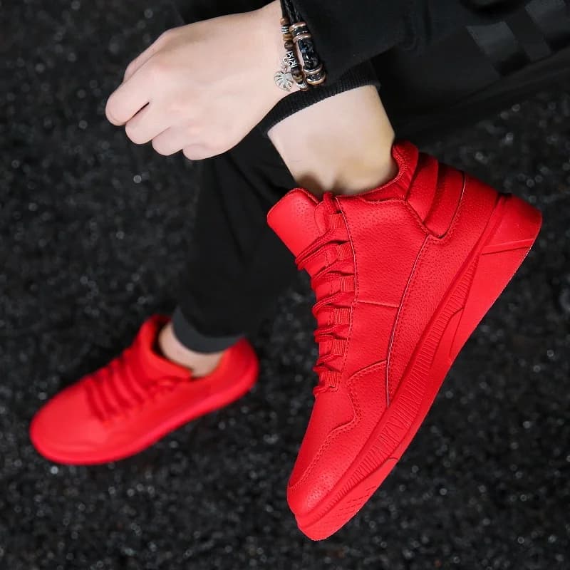 Scarpe Casual Rosse da Uomo Traspiranti con Rialzo, Sneakers Sportive alla Moda per l'Anno Zodiacale Cinese 2026, Versatili con Tacco Piatto