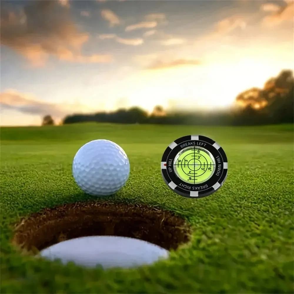 Strumento di Precisione per Golf: Livellatore Trasparente per Palline, Misuratore di Pendenza, Attrezzo per Allenamento dal Design Versatile