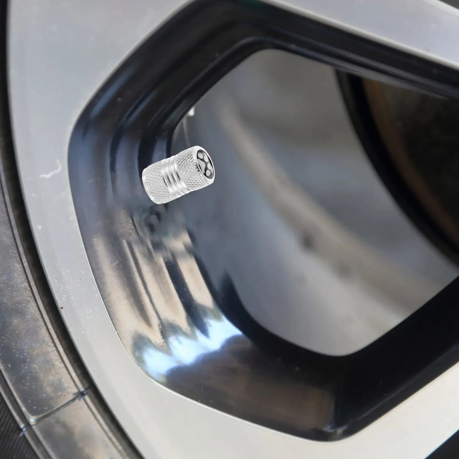 4 Pezzi Tappi Valvola in Alluminio Universali, Coperture Ermetiche per Valvole di Auto, Camion, Moto e Biciclette, Protezione Ruote