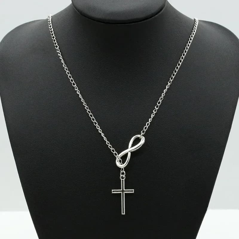 Collane con pendenti a forma di croce infinito, stile punk minimalista, molto vendute, per donna, gioielli, catena per clavicola, collier.