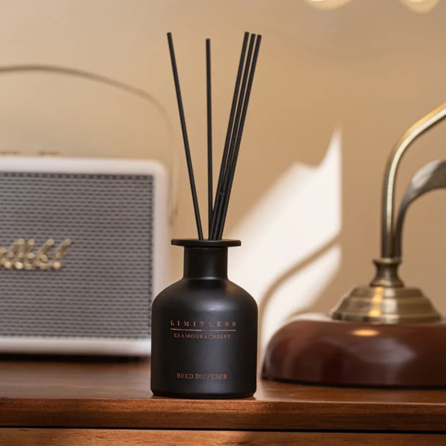 Premium Aromi Diffuser Oil 150ml, Deodorant for Home and Car, Long-Term Perfume, Deodorant for Environments