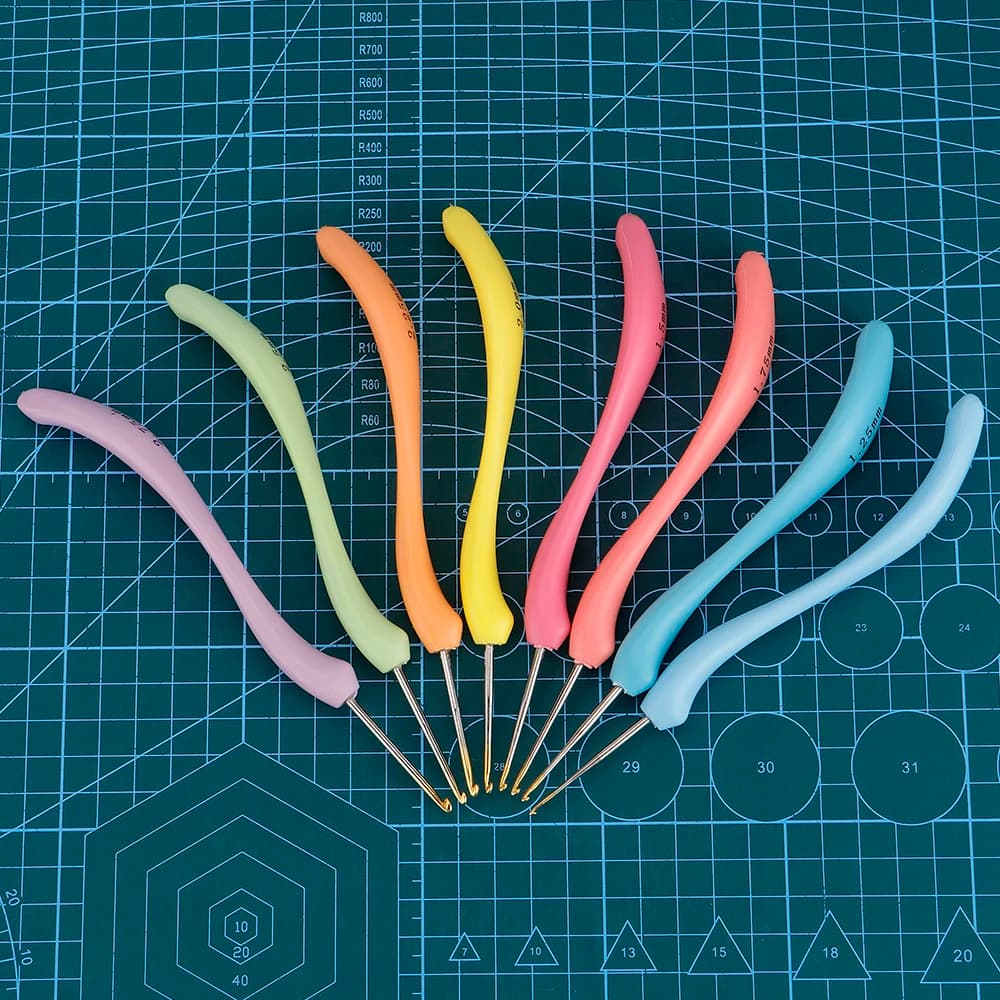8Pcs Curved Plastic Handle Aluminum Crochet Hook Set, Knitting Needle for DIY DIY Thin Wool Yarn Lace Sweater Shawl Hand Weaving