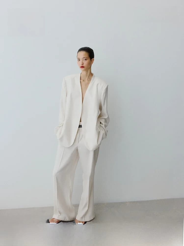 Pantaloni a Vita Alta H&M per Donna, Estate 2026, Stile Casual, Cintura Inclusa, Tessuto Lenzing Lyocell, Poliestere 66%, Lenzing 34%