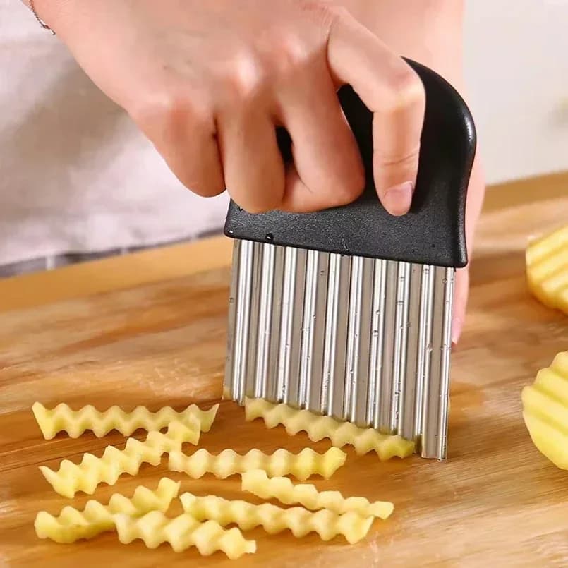 Stainless Steel Corrugated Knife Potato Knife Fried Potato Knife Kitchen Knife Tool for wolf fang Potato knife for cutting vegetables