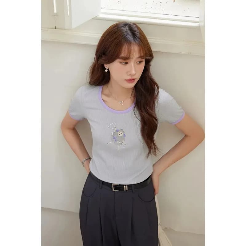 Women Contrast Trim Round Neck Knit Tee Cute Sheep Embroidery Slim Short Sleeve Top