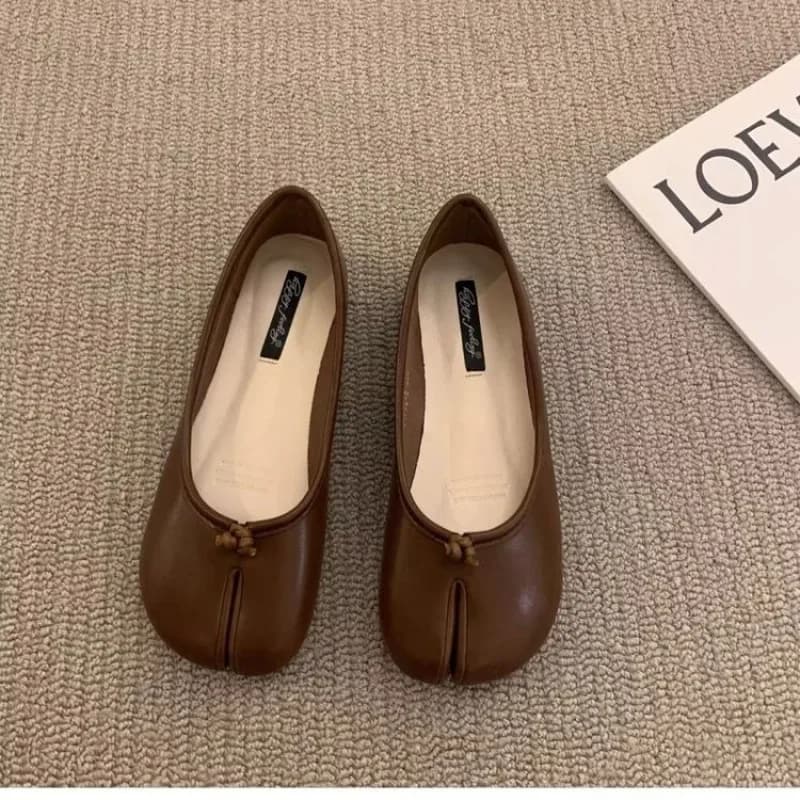 ​ ​ ​ ​ 2025 Mocassini da donna con separatore di dita in pelle, scarpe casual piatte, comode e traspiranti ​