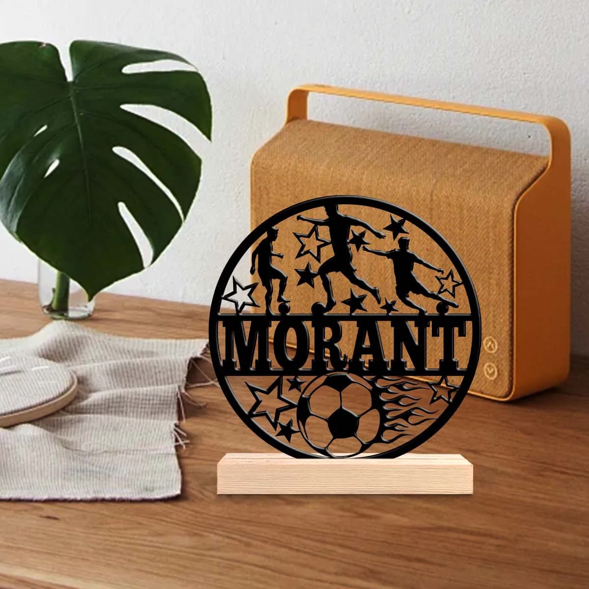 1pc Unique Personalized Metal Statue Ornaments Custom Name Equipped with Wooden Base Modern Rural Home Desktop Decorations