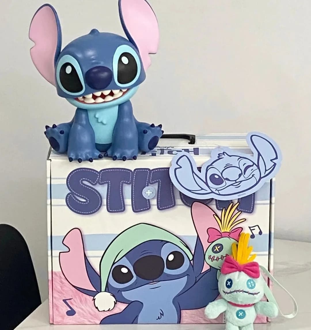 Maketubu Stitch Speaker Bluetooth Game Series Pijama Small Golden Star Lilo and Stitch Figure Desktop Decorations Cute Creative Gift