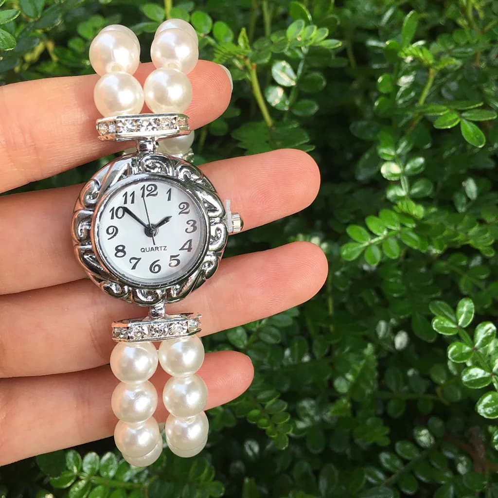 Y2k Women Pearl String Strap Quartz Wrist Watch Fashionable Simple Style Quartz Wristwatch Casual Rhinestone Strap Female