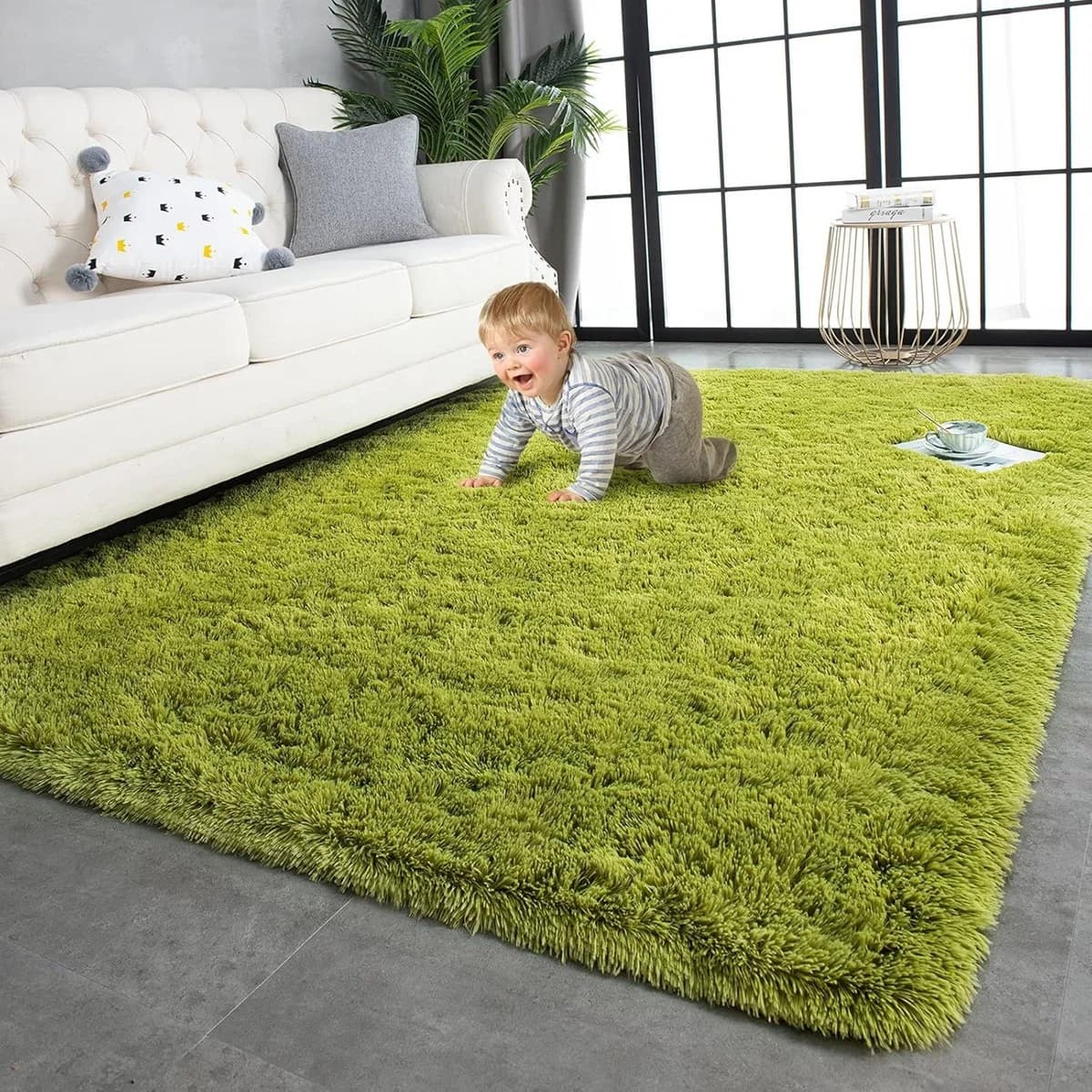Silk and Green Hair Carpet VIKAMA: Adhesive Absorbent Mat, Soft Long-haired Mat for Living Room and Bedroom - House Items