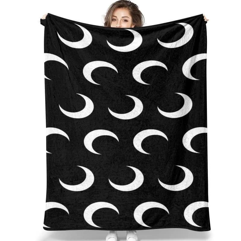 Comfortable and warm bed cover in flannel, coral fleece sheet, 4 sizes to choose from, ultra soft and comfortable for the dormitory of the home office. Free Shipping to United States