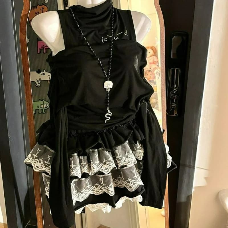 Japanese Gothic Lolita Style 2 Piece Set Women Vintage Off-shoulder Long Sleeves T-shirt Lace Cake Mini Skirt Female Korean Suit