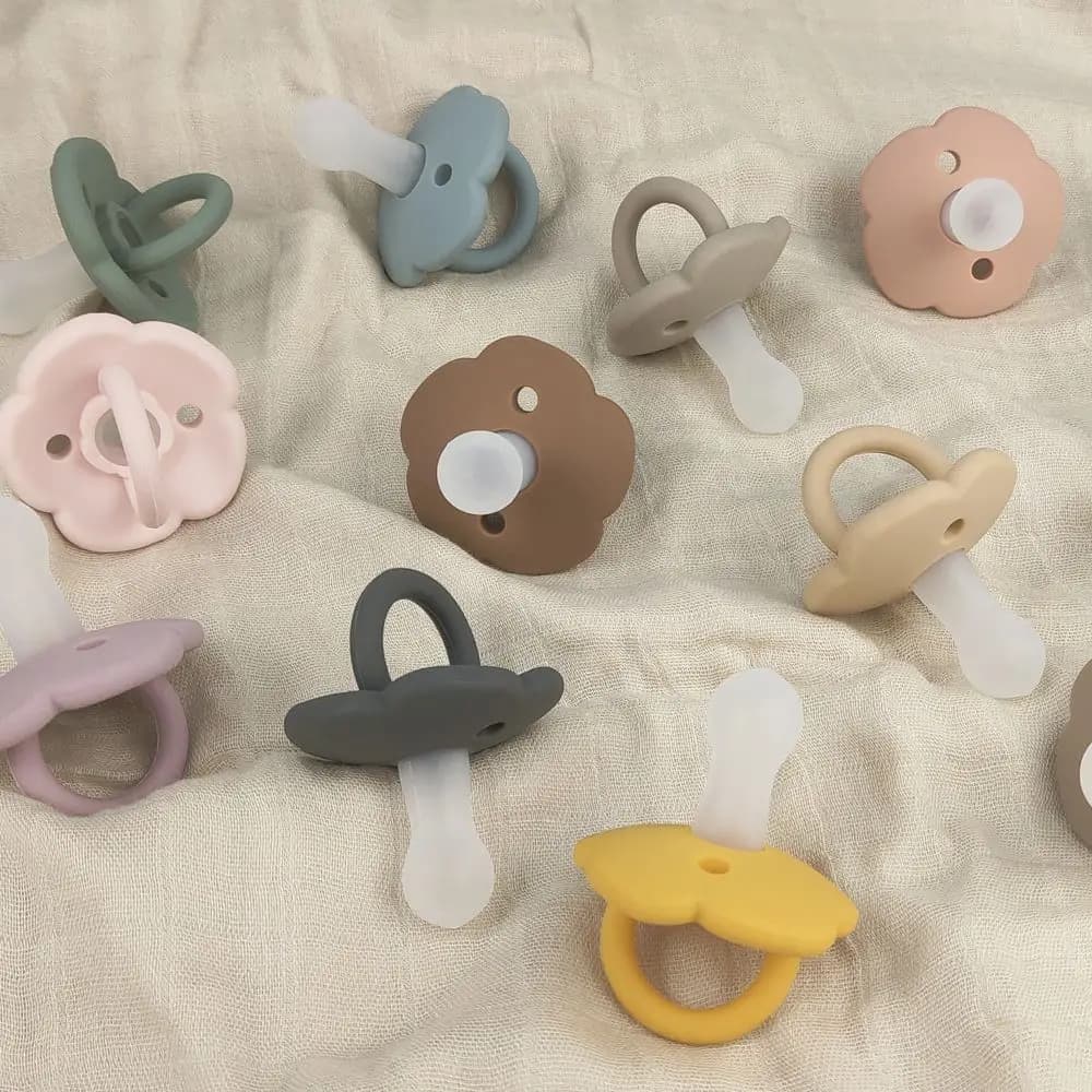 Ciuccio per bambini super morbido anti-gonfiore, da 0-3 a 6 mesi imitazione latte materno artefatto per il sonno del neonato
