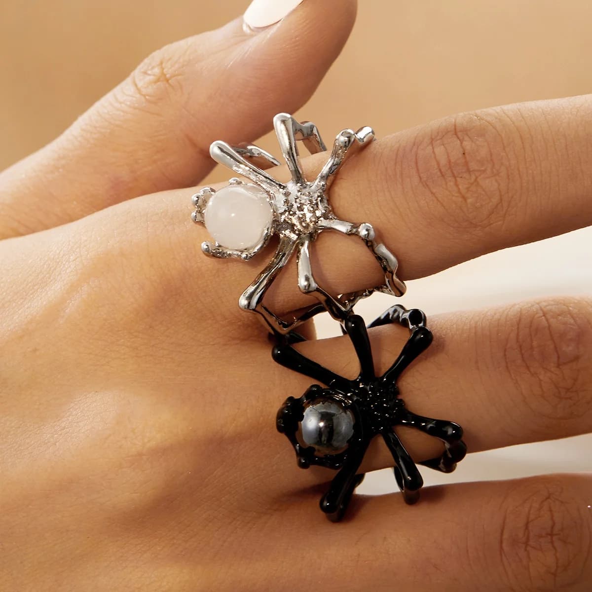 Anelli di apertura del ragno con sfera di cristallo vintage esagerati Anello da dito con insetti punk gotico Regali di gioielli per feste di Halloween per donne e uomini