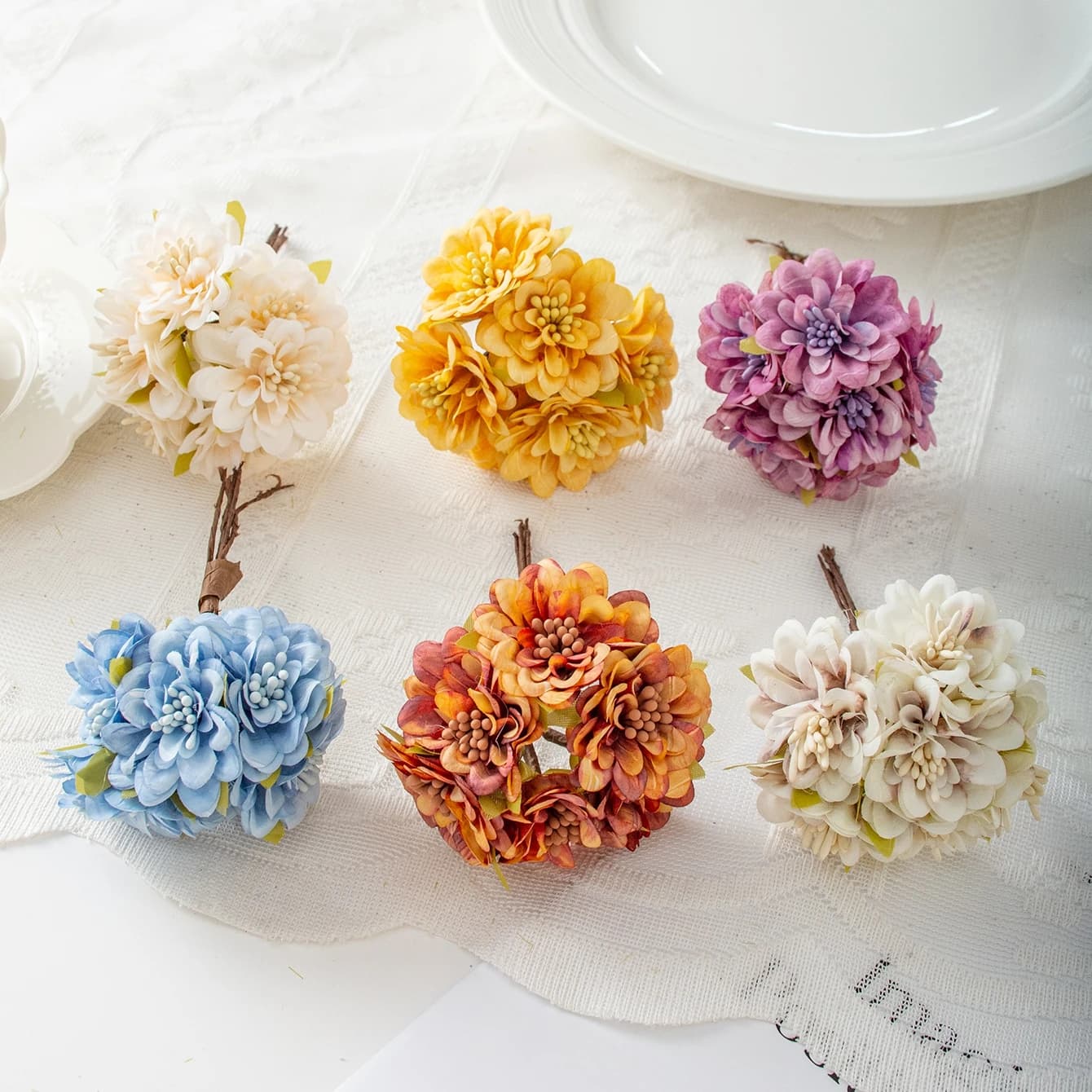 1/3 pz. Rose di Seta Artificiali Mini Bouquet con Stamine per Ghirlande Nuziali, Decorazioni per Casa, Tavolo, Giardino, Regalo Fai da Te, Scrapbook, Pianta Finta