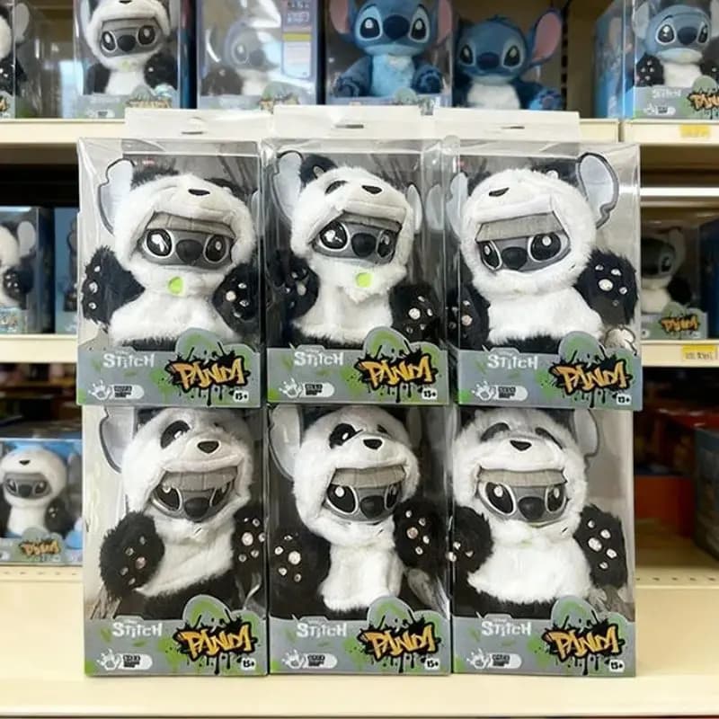 Action Figure Disney Stitch Panda Edizione Limitata, Giocattolo da Collezione in Vinile Articolato, Ornamento da Scrivania con Costume Soffice, Portachiavi Regalo