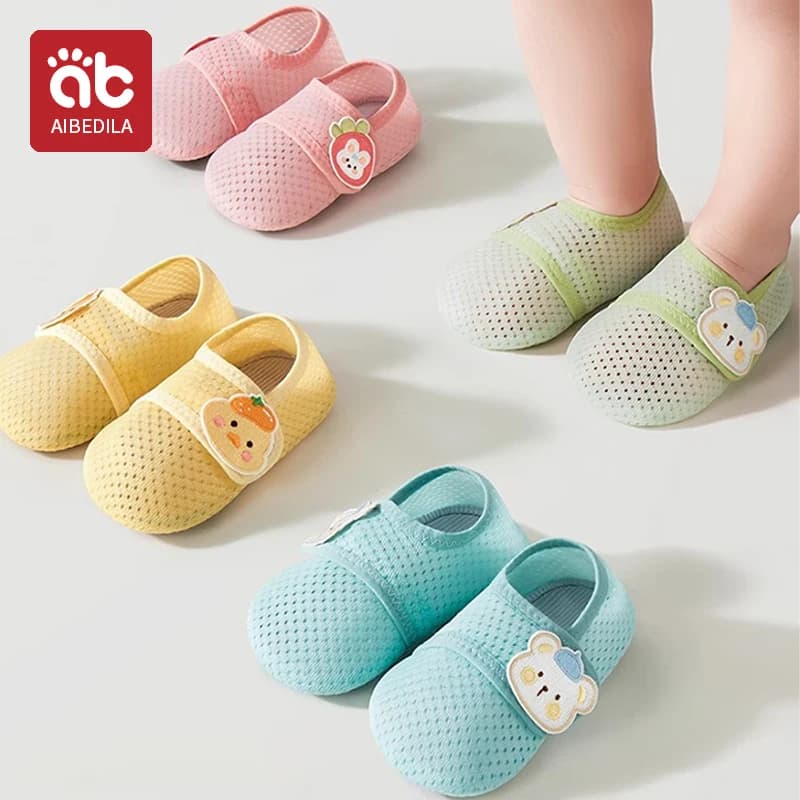 AIBEDILA Calzini antiscivolo per bambini Scarpe da pavimento per interni per bambini Scarpe estive traspiranti per ragazzi e ragazze Parco divertimenti Asilo