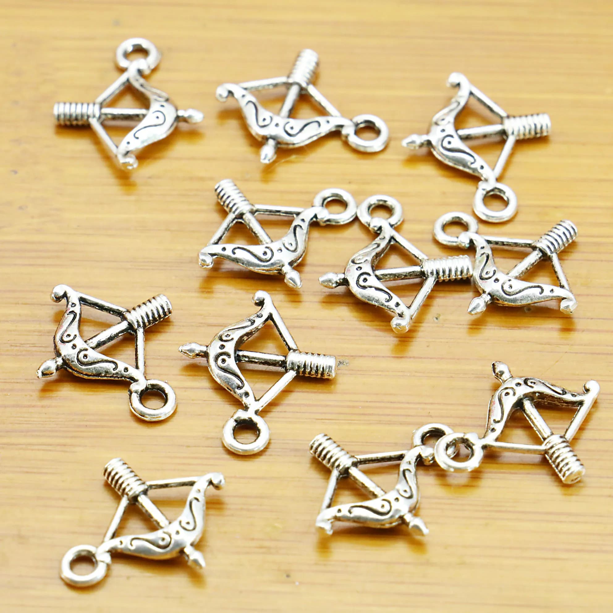5 pezzi di ciondoli con fiocco e freccia, perline sfuse, artigianato, gioielli in lega, risultati fai da te, creazione di accessori di design per bracciale collana