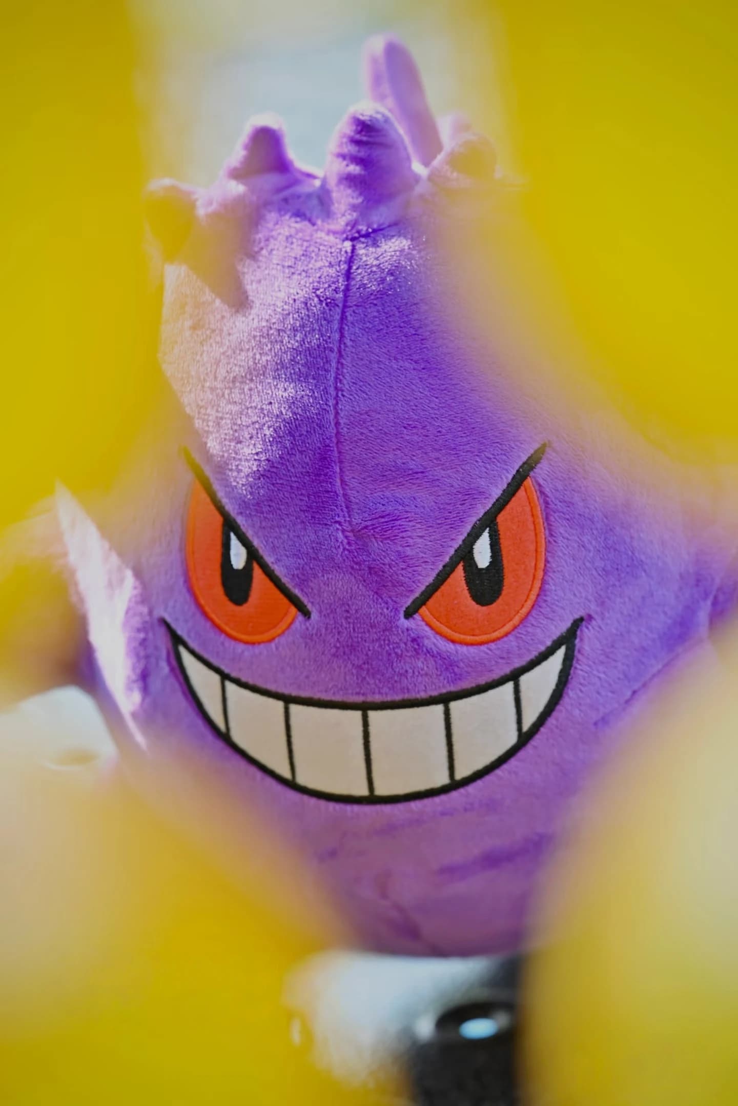 Peluche Gengar Pokémon da 24 cm, Adorabile Bambola di Peluche Gengar Viola, Peluche Anime Pokémon, Regali Divertenti per Fan e Bambini