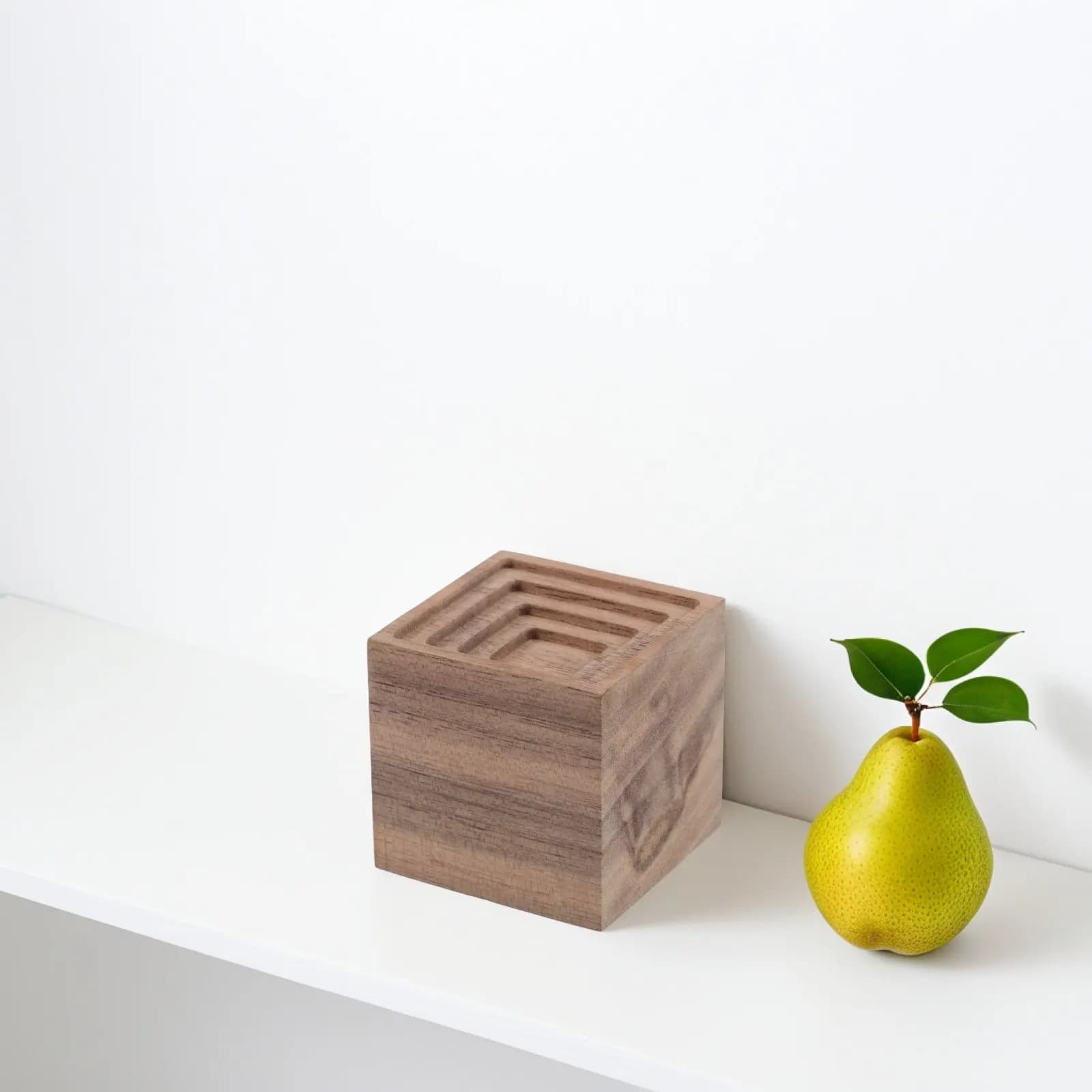 Diffusore di Oli Essenziali in Legno Naturale, Piccolo Ornamento da Scrivania in Noce, Aromaterapia per Casa e Ufficio, Fragranza a Lunga Durata