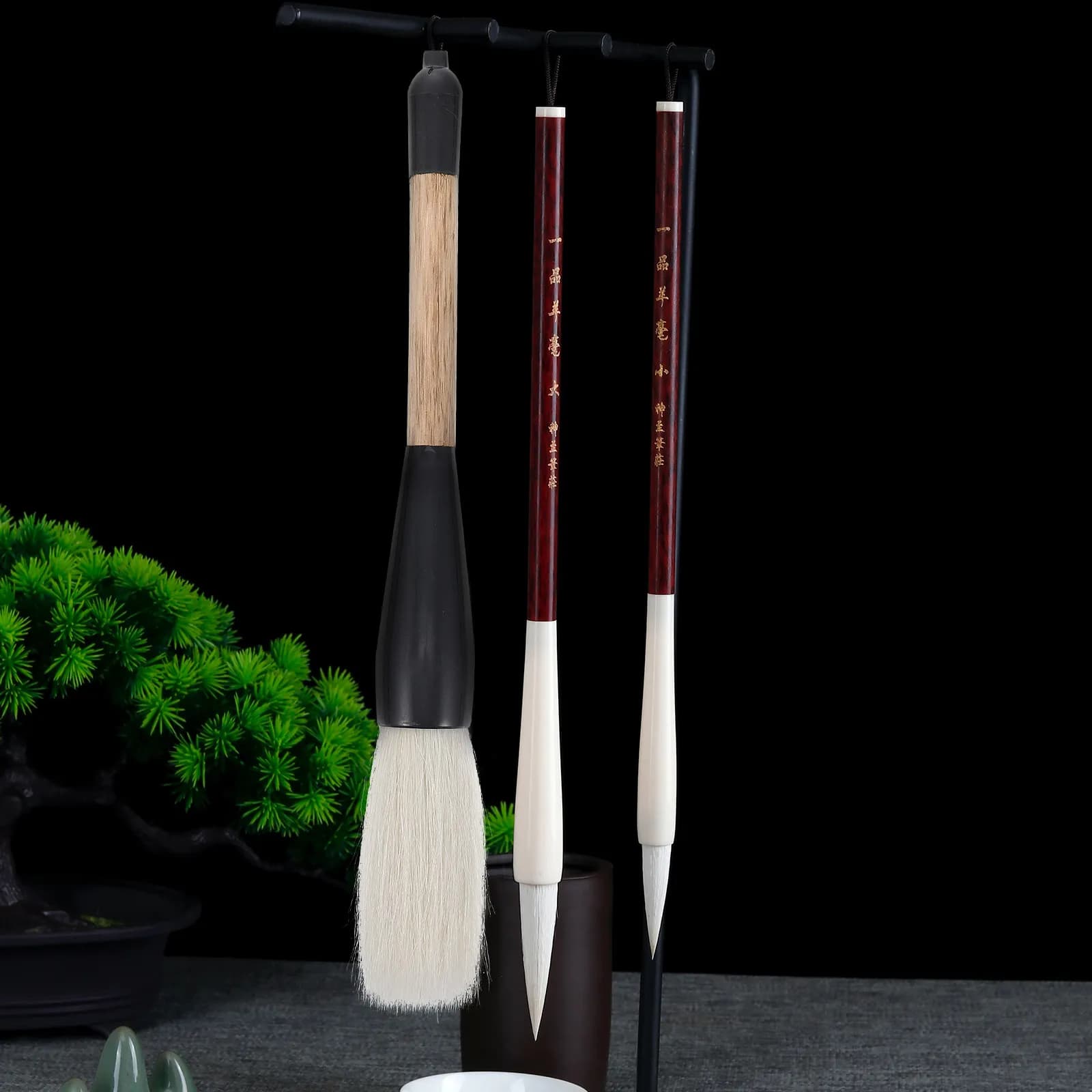 Large Size Traditional Chinese Calligraphy Brush Set Smooth Polished Handle Excellent Ink Absorption Non- Portable