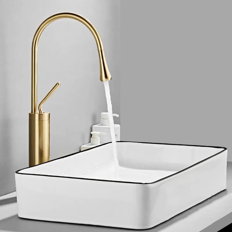 Rubinetto da cucina in ottone con doccetta estraibile, miscelatore nero opaco da piano, rotazione a 360 gradi, per lavello, acqua calda e fredda