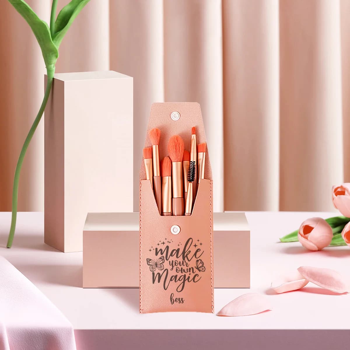 1 pennello per trucco personalizzato con nome, strumento di bellezza, design semplice ed elegante, portatile e facile da usare, un regalo premuroso