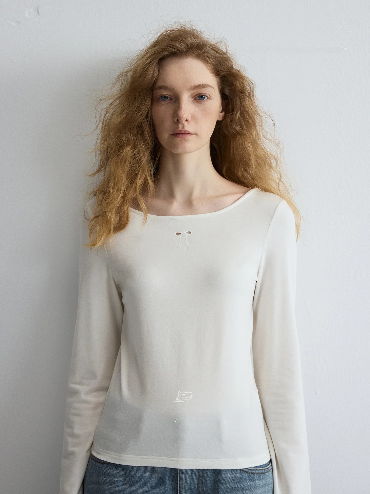 T-shirt a maniche lunghe in lino e cotone naturale, ricamata e traforata, versatile, colorata, stile casual, moda primaverile da donna