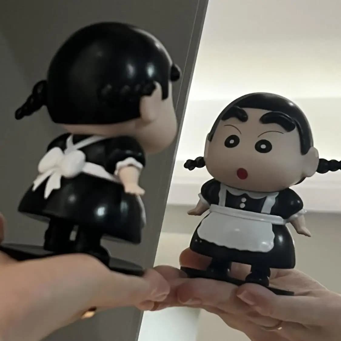 Maid Shin-chan figure trendy Crayon Shin-chan outfit series high-quality black dress Shinnosuke Nohara collectible