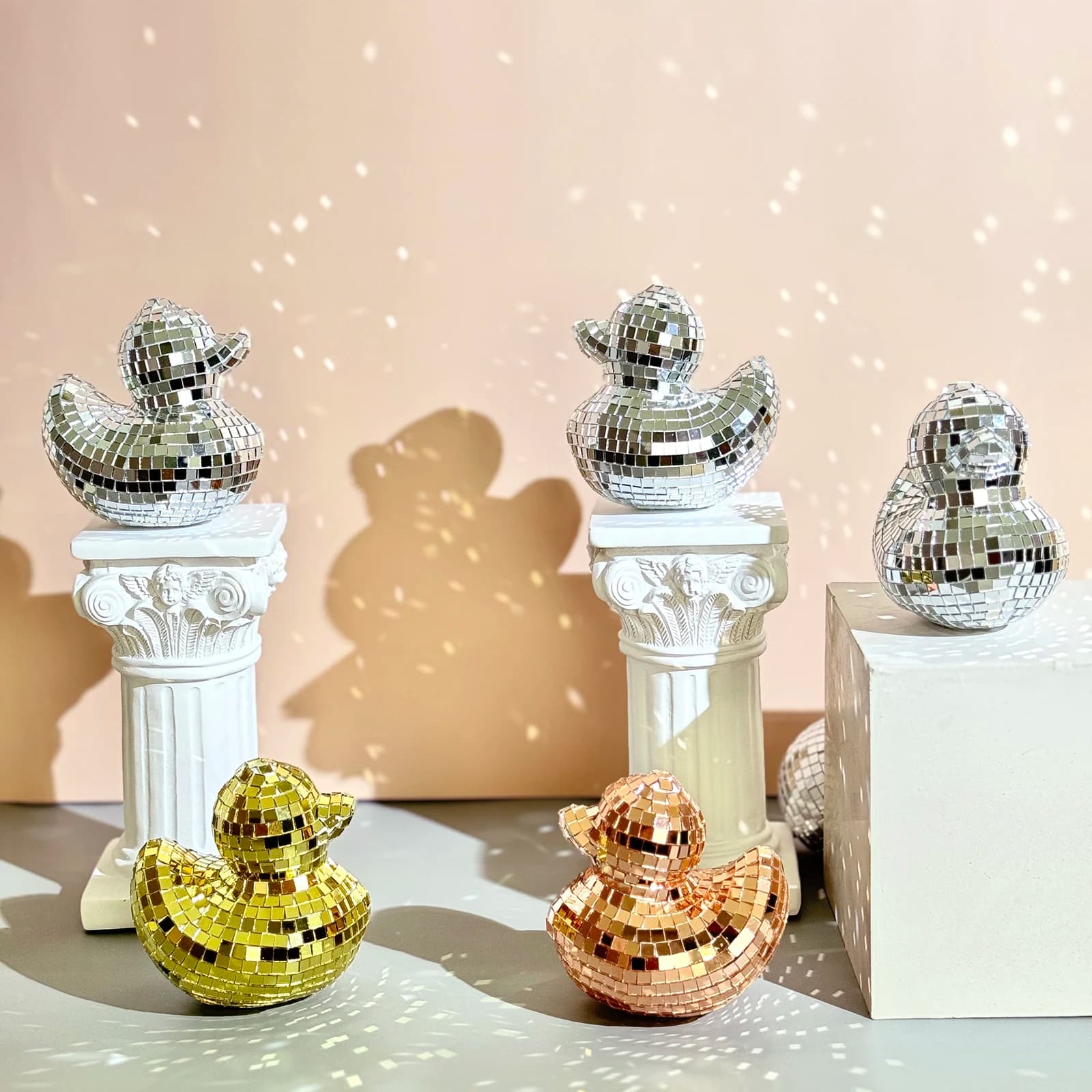 Decorazione per camera da letto con anatra da discoteca, specchio fatto a mano, palla da discoteca, a forma di anatra, decorazione artistica per la casa, moderna anatra carina per ornamenti da tavola