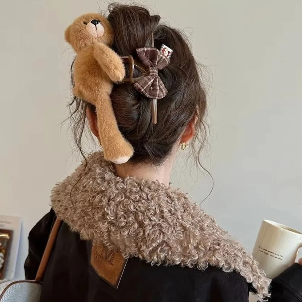Fermaglio per capelli Lolita elegante a forma di orsetto, grazioso e versatile, in peluche, accessorio per capelli adorabile e carino per festival