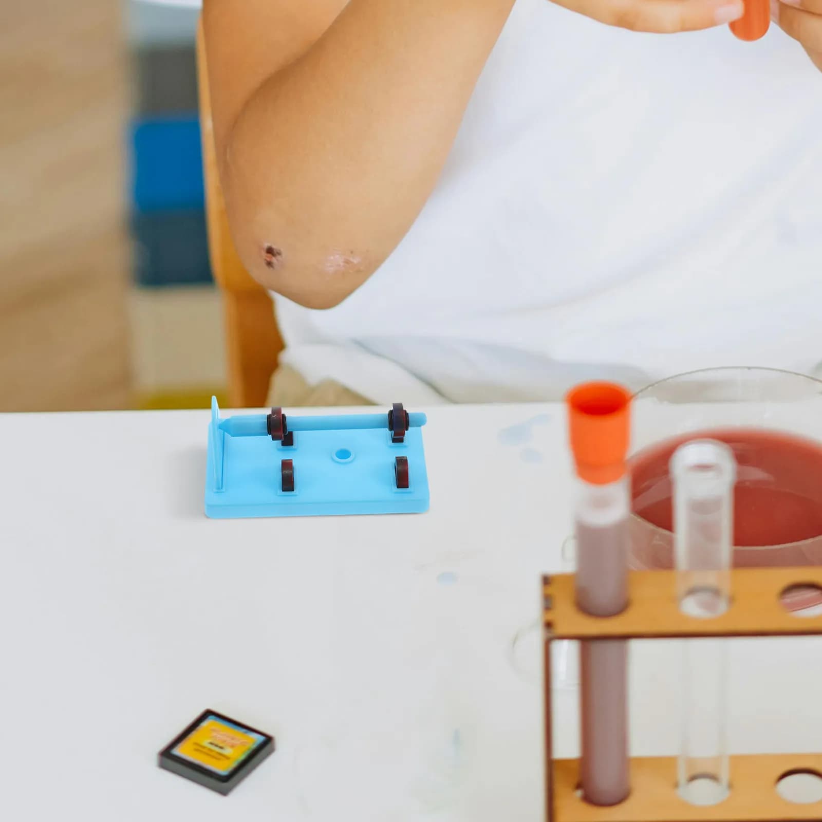 Set Dimostrativo di Levitazione Magnetica Orizzontale e Verticale, Kit Educativo Scientifico per l'Insegnamento della Fisica in Classe, Ausilio Didattico STEM per Bambini
