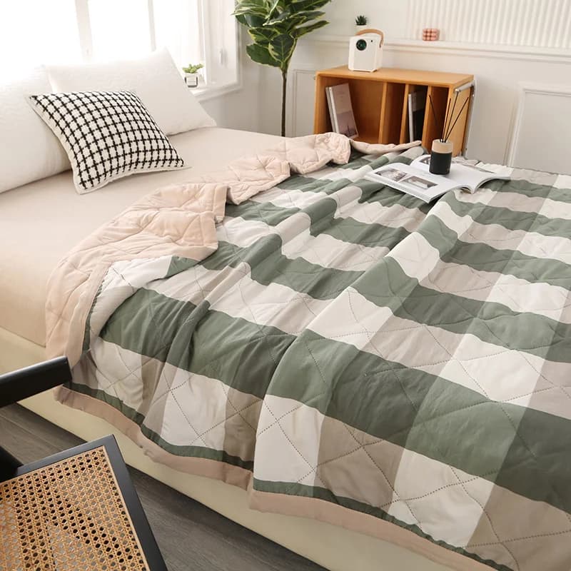 Un copriletto con coperta trapuntata lavata primavera/estate in tinta unita doppi trapuntata 150180200 letto matrimoniale singolo e matrimoniale queen summer