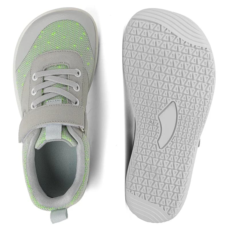 Nuove scarpe da ginnastica per ragazzi e ragazze Scarpe larghe a piedi nudi per bambini Scarpe per spostare naturalmente Bambino piccolo e grande Nuova versione ampia per bambini anti