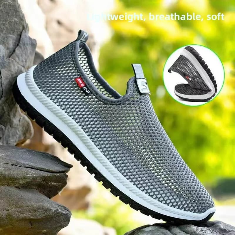 Scarpe Estive da Uomo Leggere e Traspiranti in Rete, Sandali Sportivi da Spiaggia a Rapida Asciugatura, Mocassini Casual Slip-On
