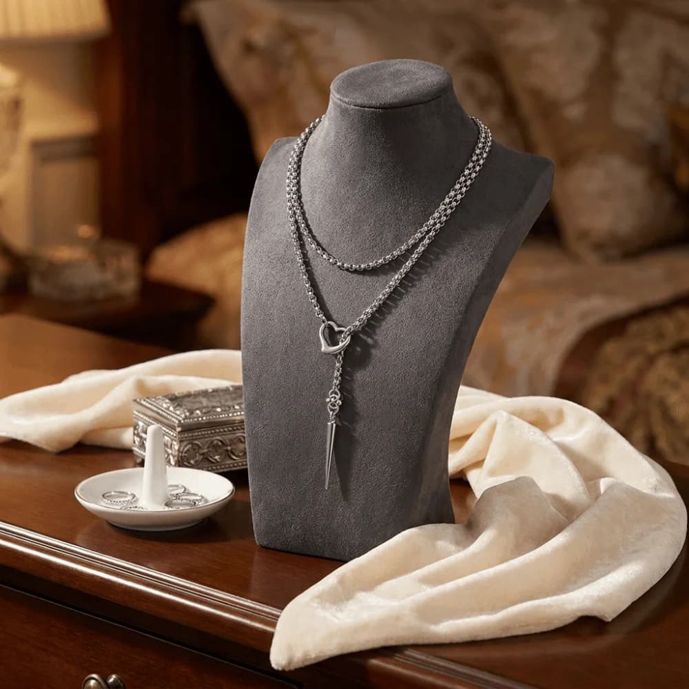 Alloy Heart Spike Pendant Necklace Layered Chunky Chain Heart-Shaped Lock Y‑Shaped Tassel Choker Pointed Cone Pendant