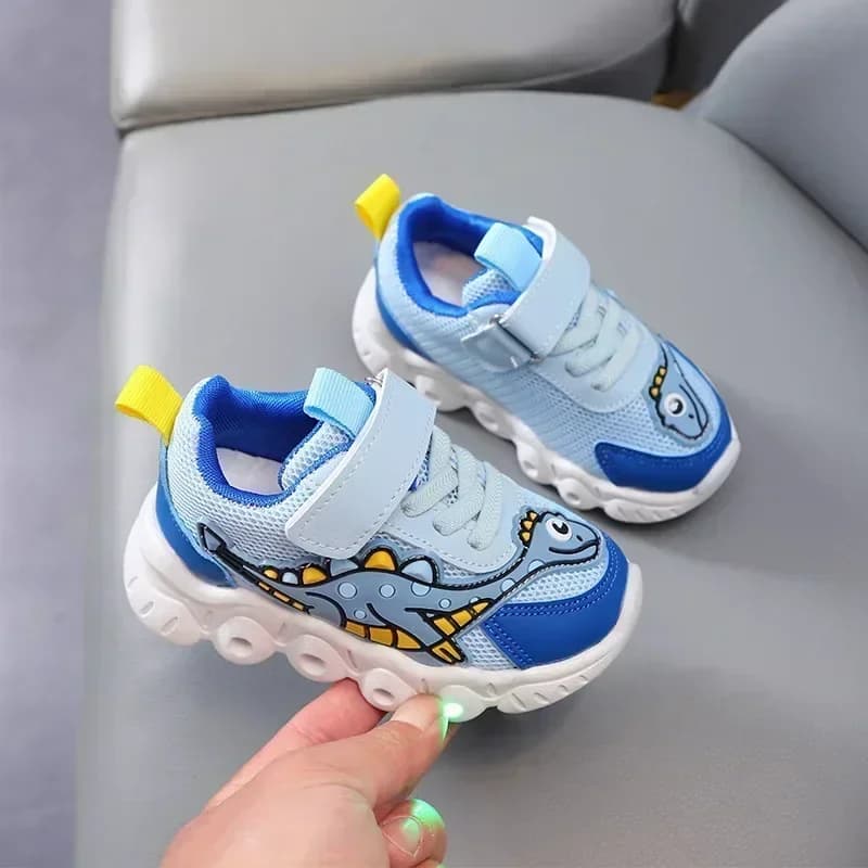 Luminous Shoes for Kids, Sneakers Fashionable for Girls and Boys, New Casual Sports Shoes with Animated Cards, Luminous Shoes for Students