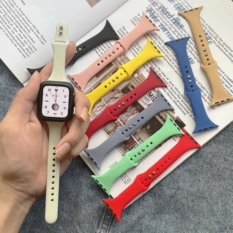 Cinturino sottile in silicone per cinturino Apple Watch 46-45-44mm 41mm 40mm 49-38-42 mm Bracciale sportivo serie iWatch 8 7 6 5 se 4 10 9 ultra2