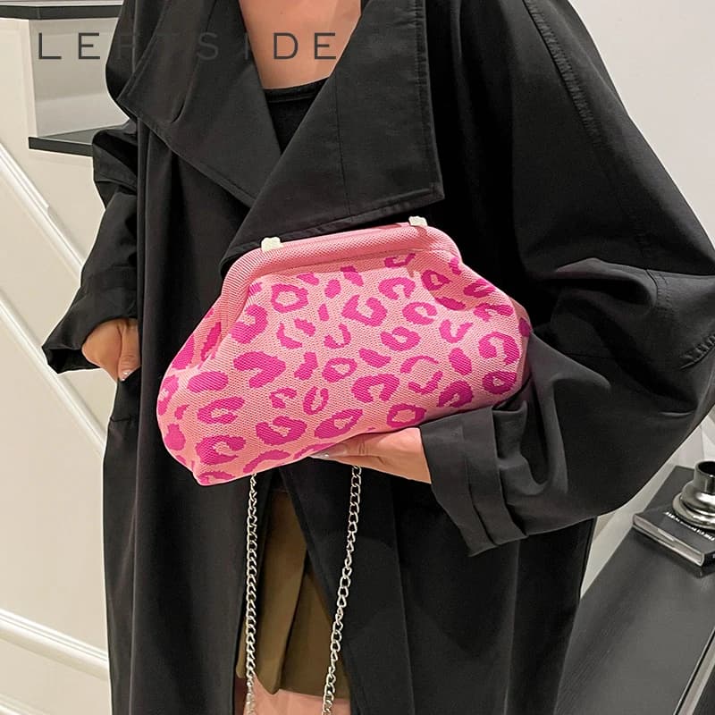 Borsa a tracolla da donna LEFTSIDE piccola con stampa leopardata e chiusura a bacio, elegante, trendy, estetica, per tutti i giorni, appuntamenti, casual, 2026 - Borse a mano