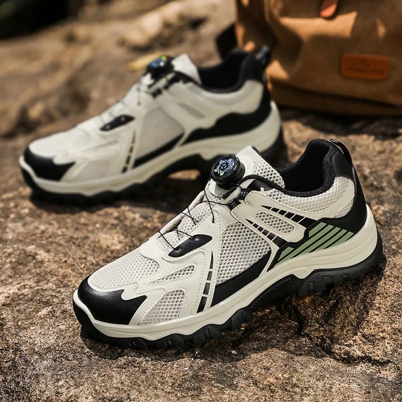 Scarpe da corsa da uomo Sneakers leggere antiscivolo resistenti all'usura Scarpe casual da uomo Scarpe sportive traspiranti con lacci da uomo