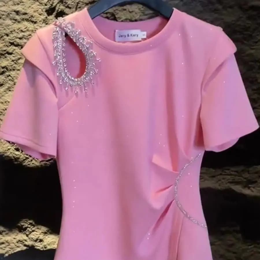 Women's short-sleeved T-shirt with uncovered shoulders, studded with diamonds, fashionable, slimming, with uncovered shoulders