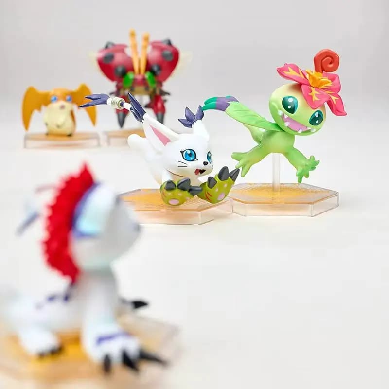 Bandai Digimon Adventure Blind Box - Action Figure Anime da Collezione, Scatola a Sorpresa, Mini Bambola Carina, Decorazione da Scrivania, Regalo